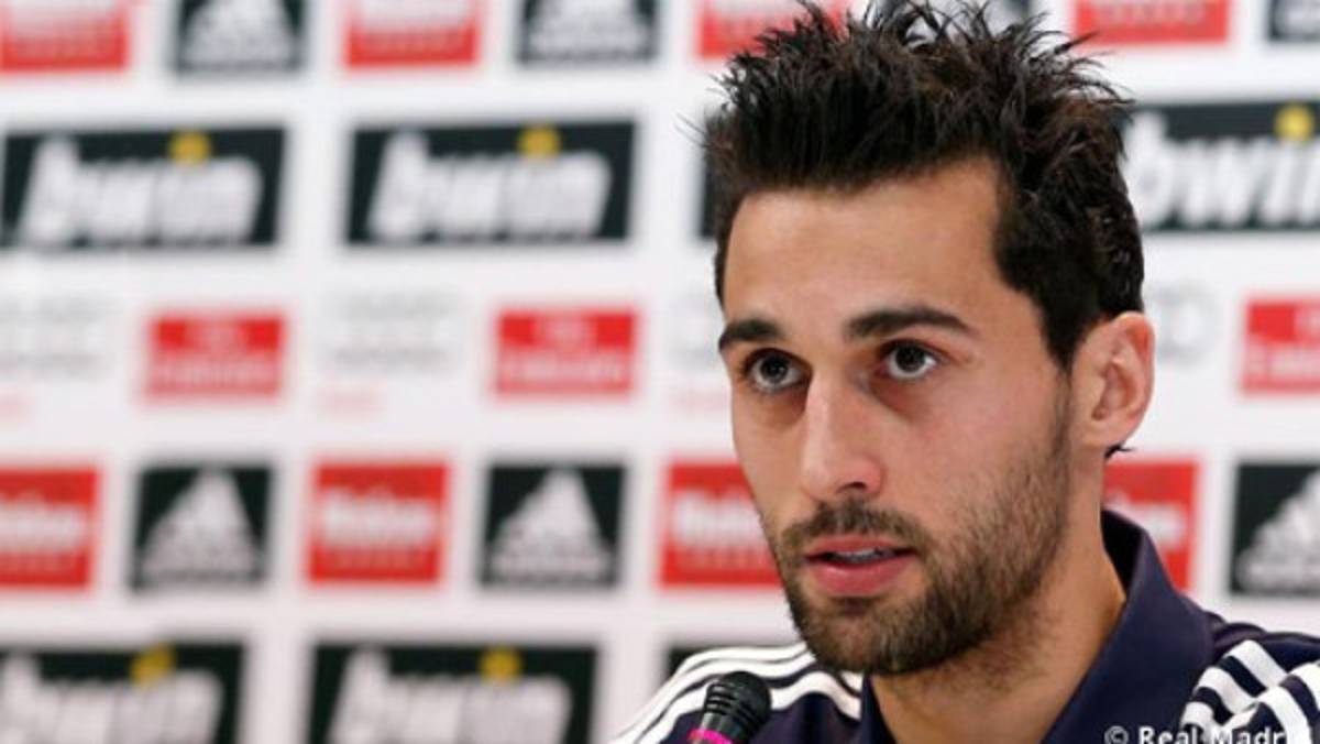 Arbeloa: 'Tenemos demasiados enemigos como para matarnos entre nosotros”