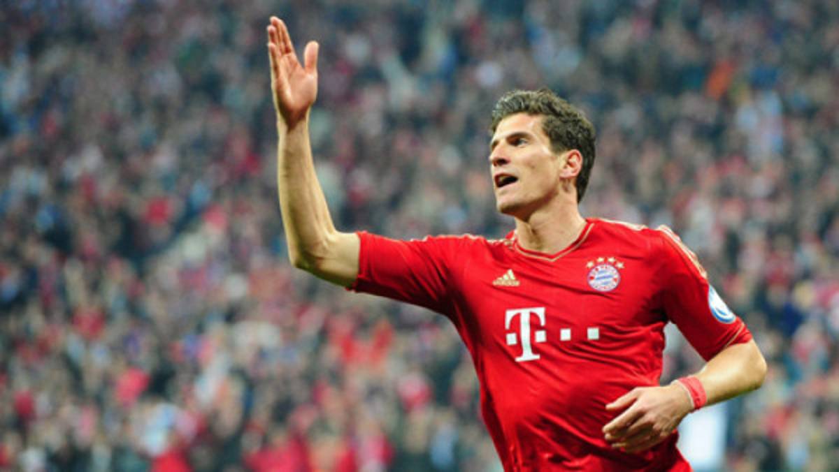 Mario Gómez anota hat trick en seis minutos con Bayern Múnich