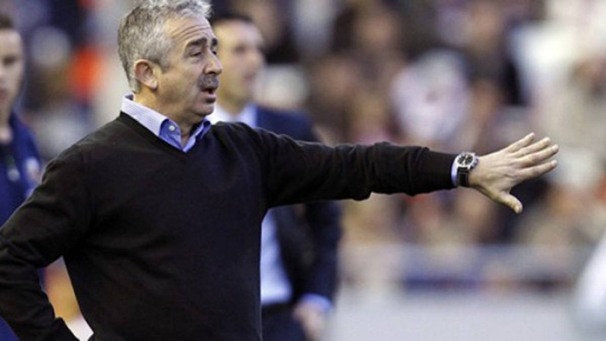 Muere DT que iba a dirigir al Villarreal