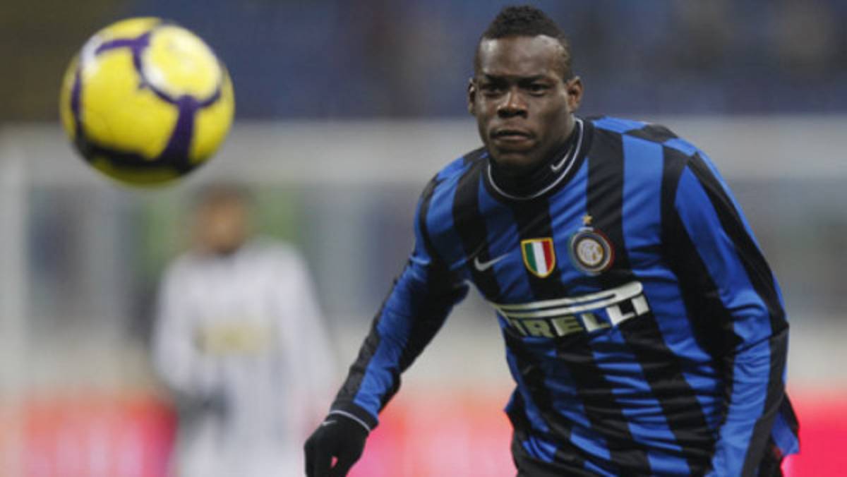 El lunes llegaría Balotelli al City