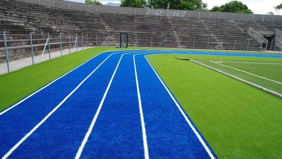 ¡Quedó espectacular¡ Autoridades entregan remodelado el estadio Roberto Suazo Córdoba de La Paz