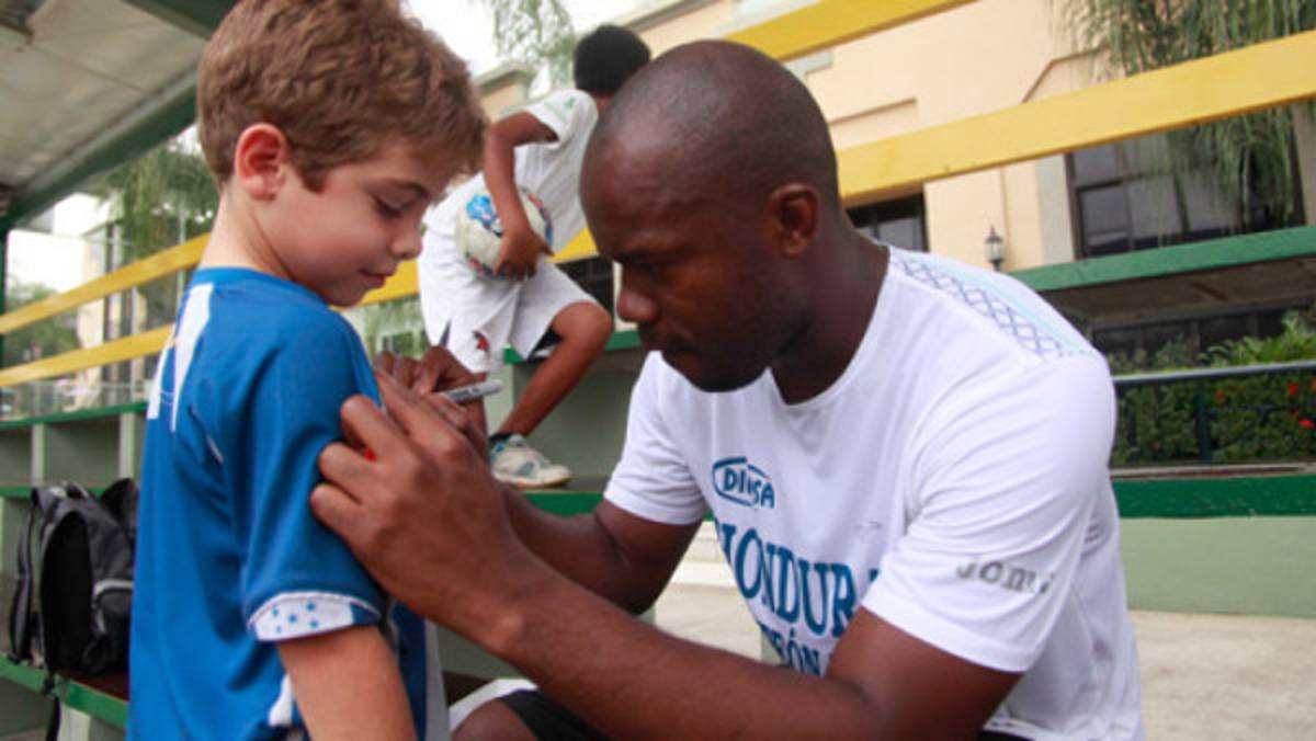 Chávez: 'No descarto cambio de equipo'