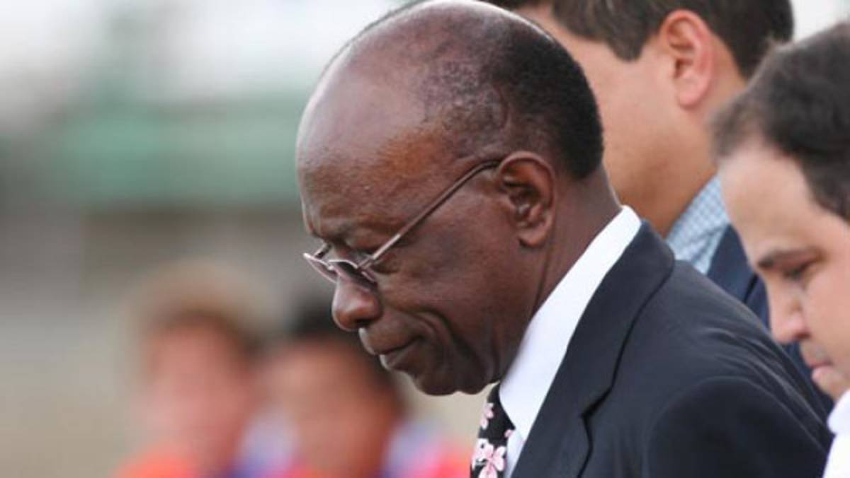 Jack Warner, investigado por dinero para damnificados de Haití