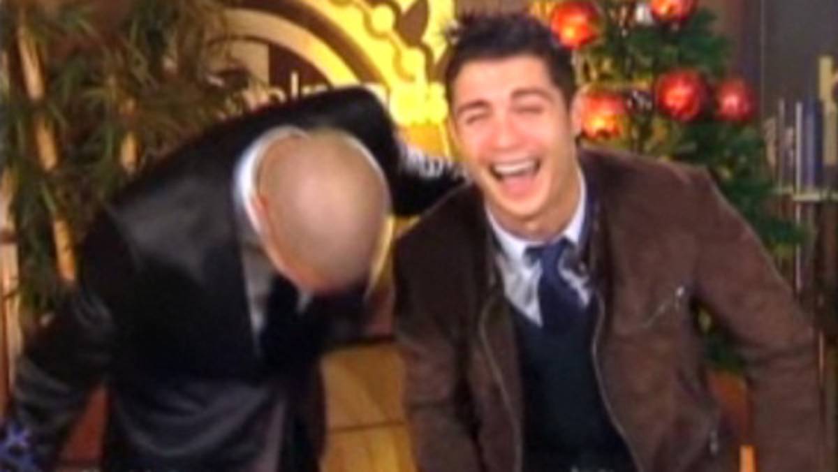 VIDEO: Bloopers en las felicitaciones de los jugadores del Real Madrid