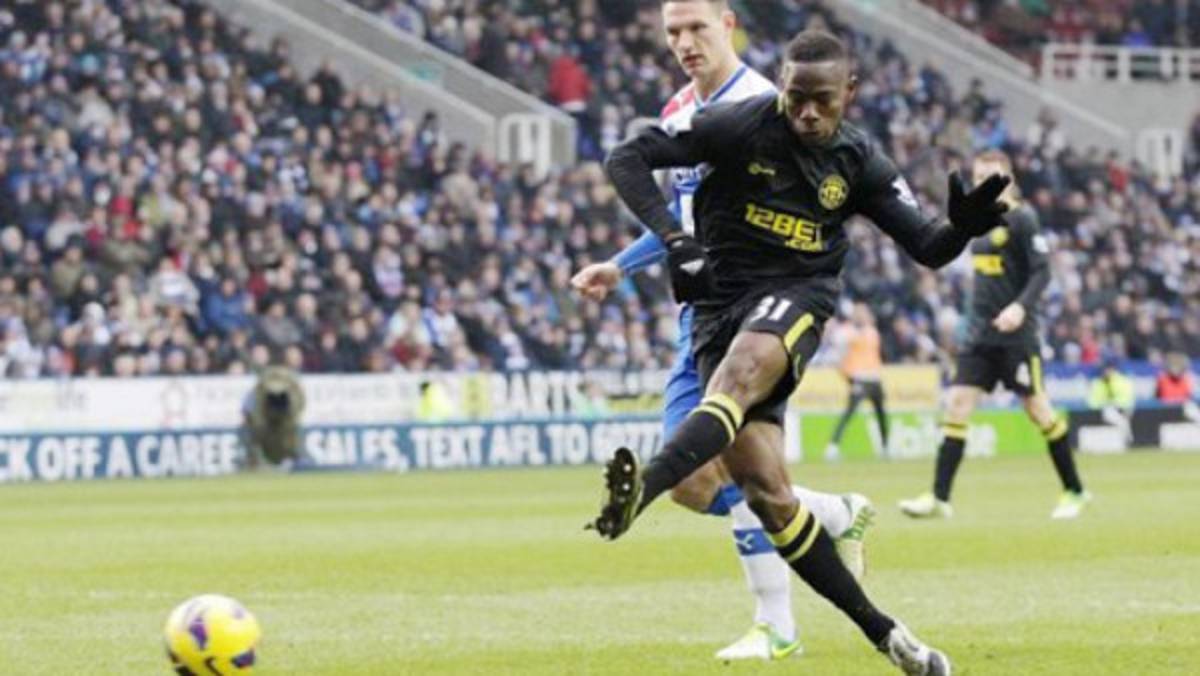 Maynor Figueroa anota golazo con Wigan
