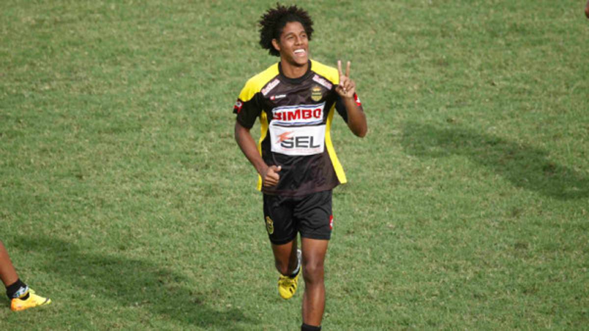 El delantero Carlos Plummer es convocado a la Sub-20