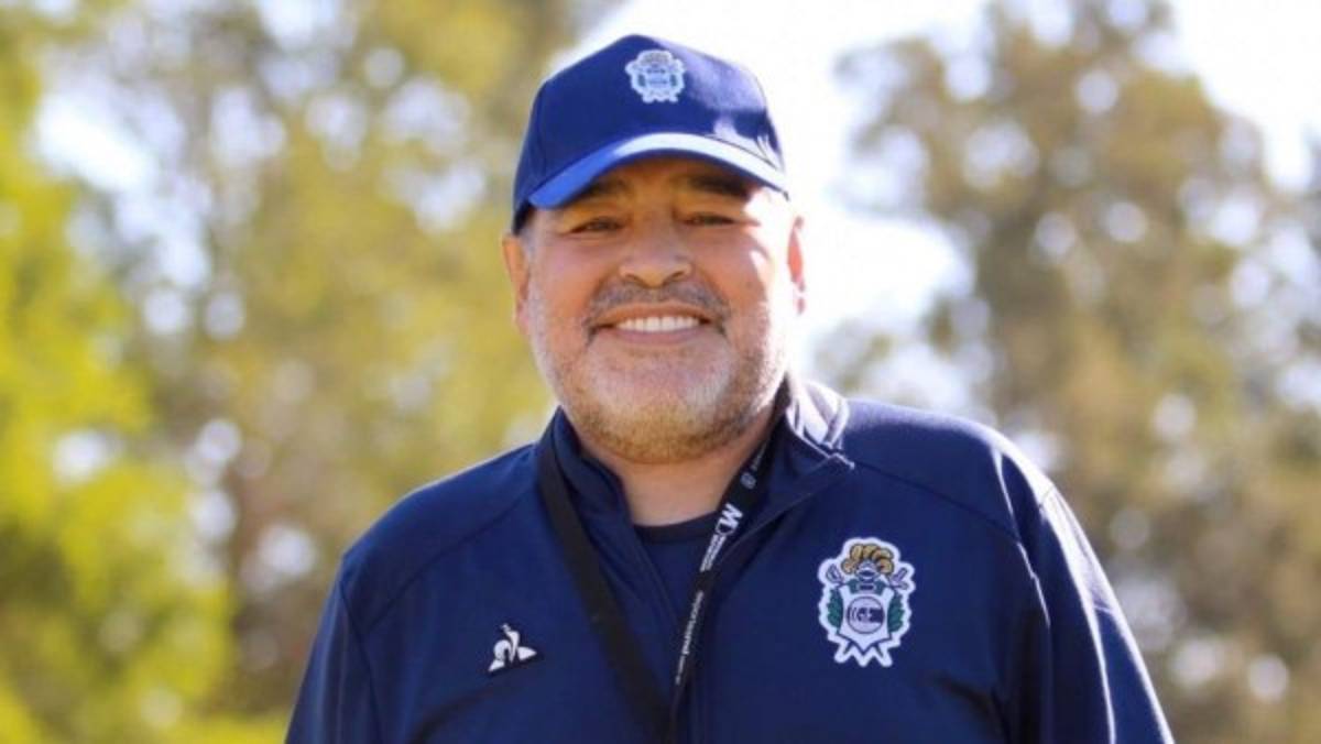 Salen a la luz los tesoros escondidos que dejó Maradona en un contenedor que llegó de Dubái