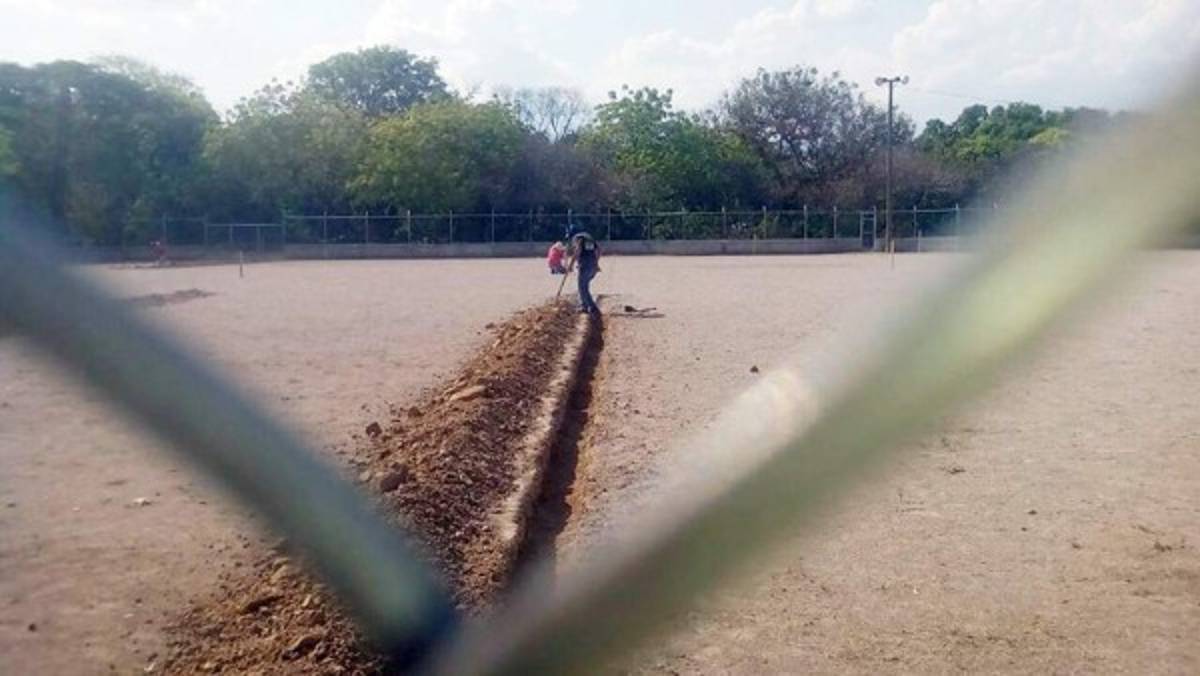 Así es el nuevo y moderno estadio que se construye en Orocuina, Choluteca