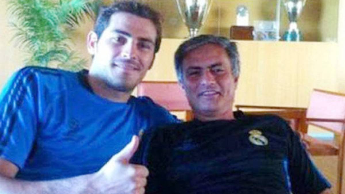 VIDEO: El día que Mourinho pidió el Balón de Oro para Iker Casillas