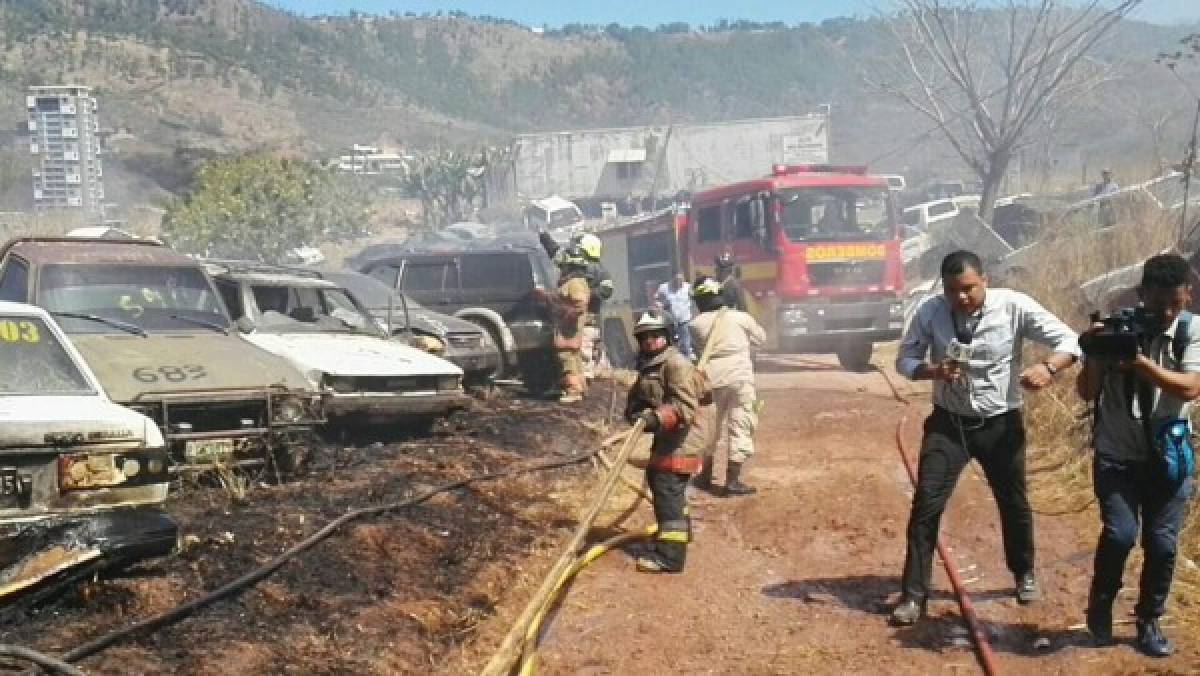 INFORME ESPECIAL: Incendio en predios de DPI deja casi 400 vehículos quemados