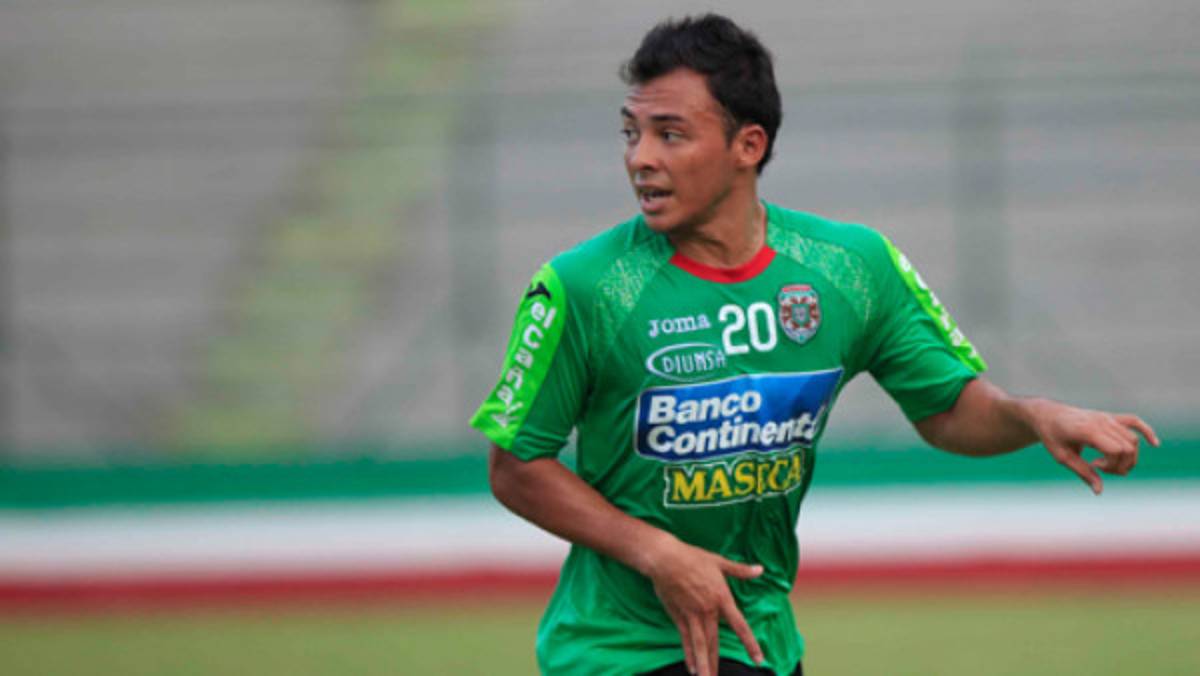 Léster Blanco convocado por error en El Salvador