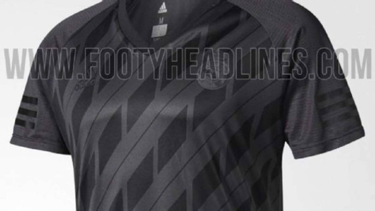 El elegante uniforme negro del Real Madrid que utilizaría en la próxima temporada