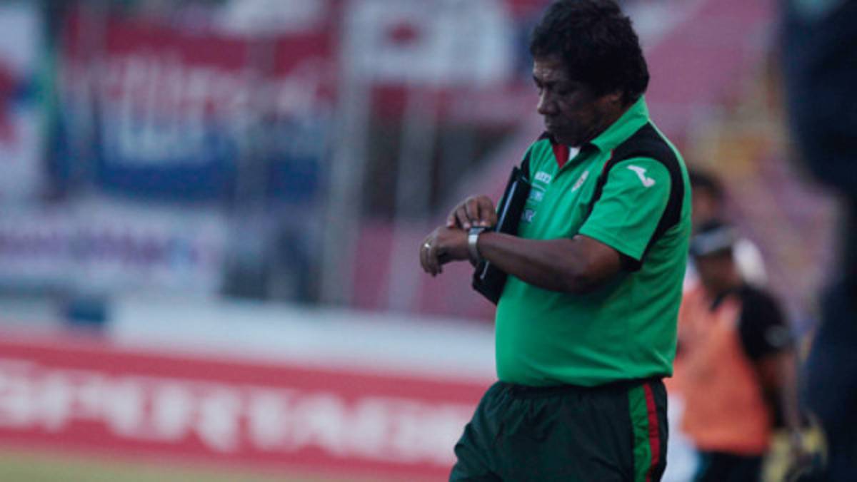 Maradiaga pide disculpas y deja su futuro en manos de la directiva