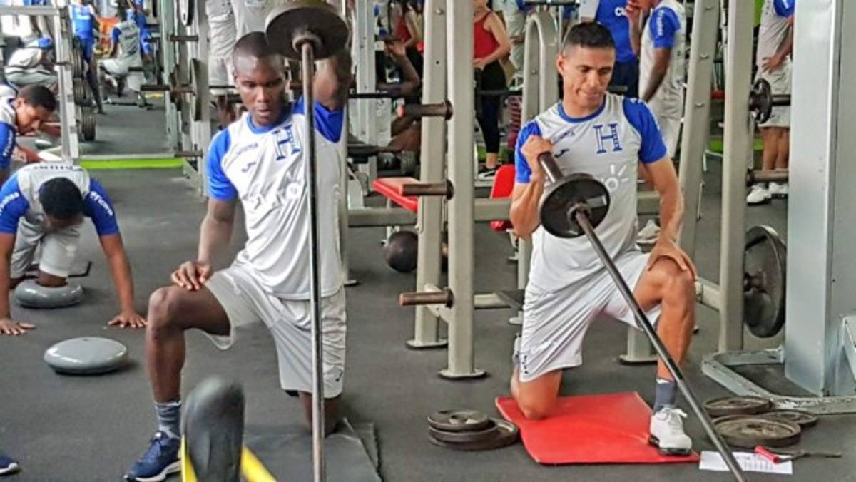 ¡A puro hierro! La Selección de Honduras se fortalece con trabajos de gimnasio