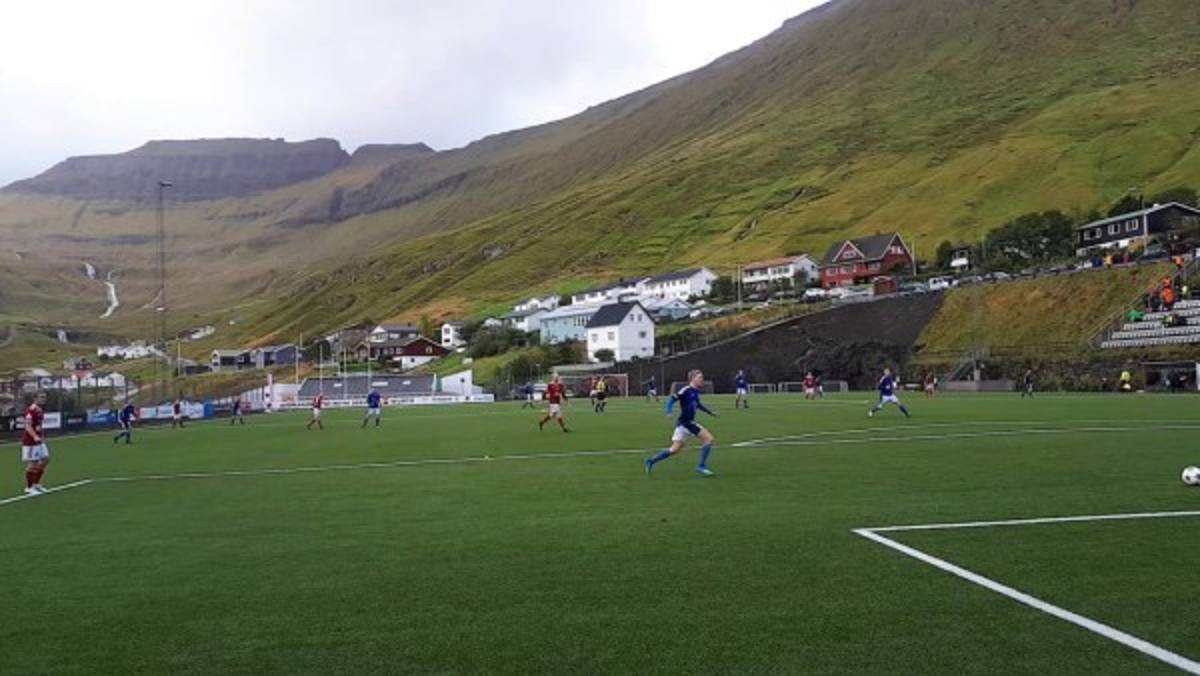 El Flotugerdi Stadium, la casa del fútbol en Islas Feroe donde se respira aire puro