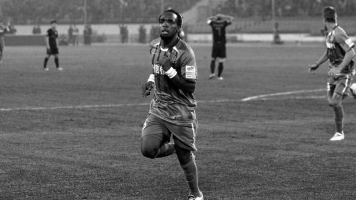 ¡Con homenaje en Beijing! Así recuerdan a Walter 'Pery” Martínez en China