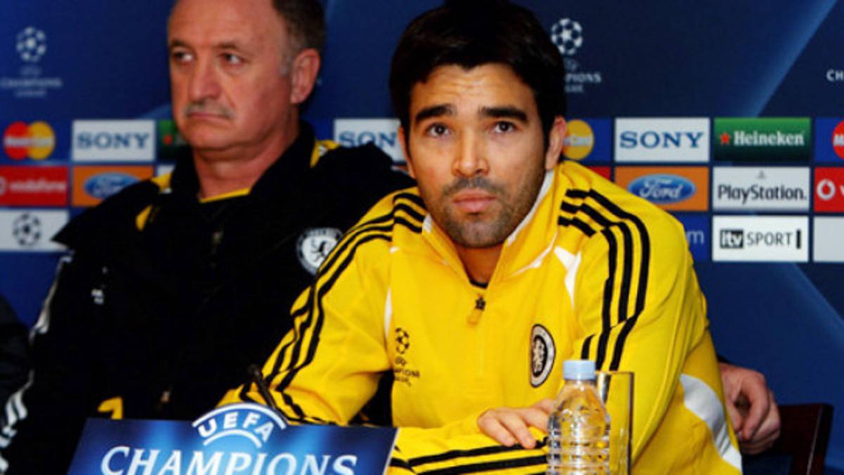 Deco se retira del fútbol al no poder superar lesiones