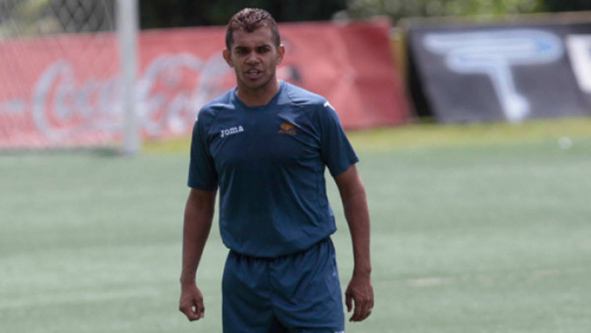 Amado: 'El que quiera jugar se lo va a ganar en la cancha'