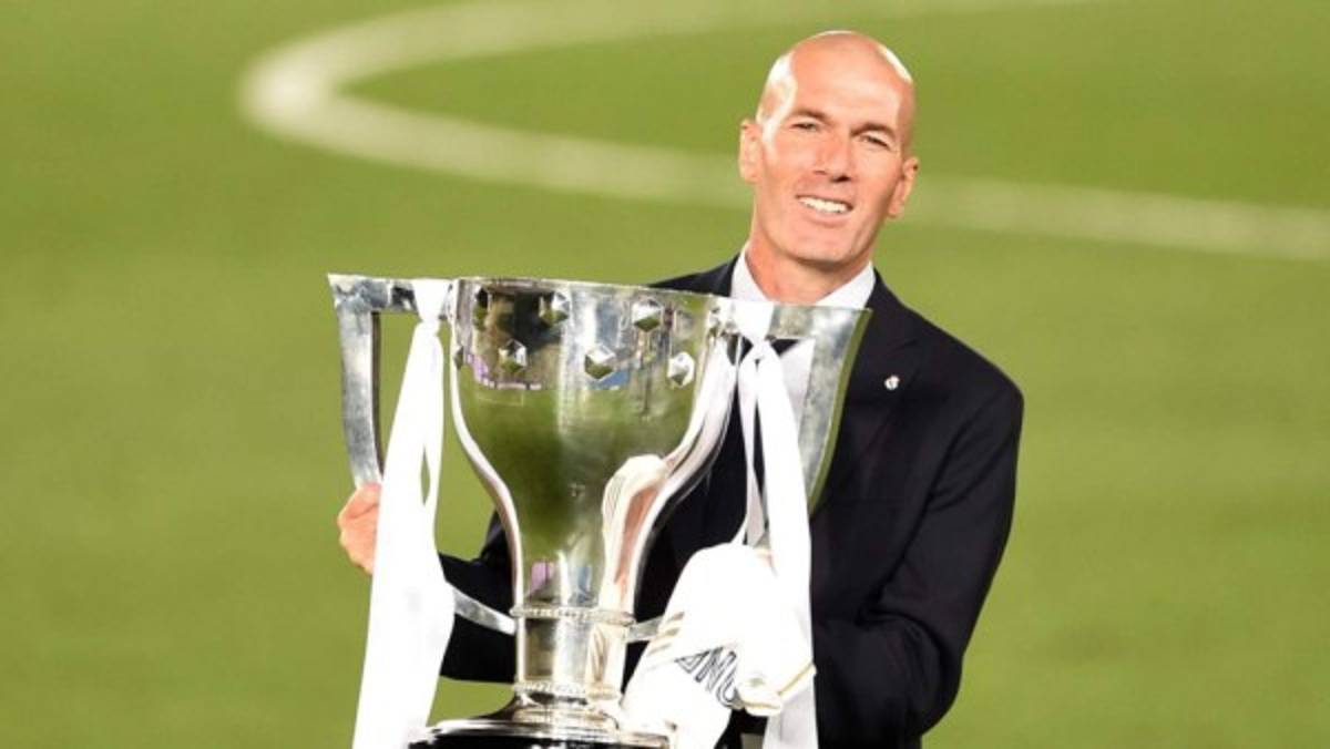 Tres fichajes y 15 descartes: El plantel con el Real Madrid buscará el bicampeonato de la liga española  