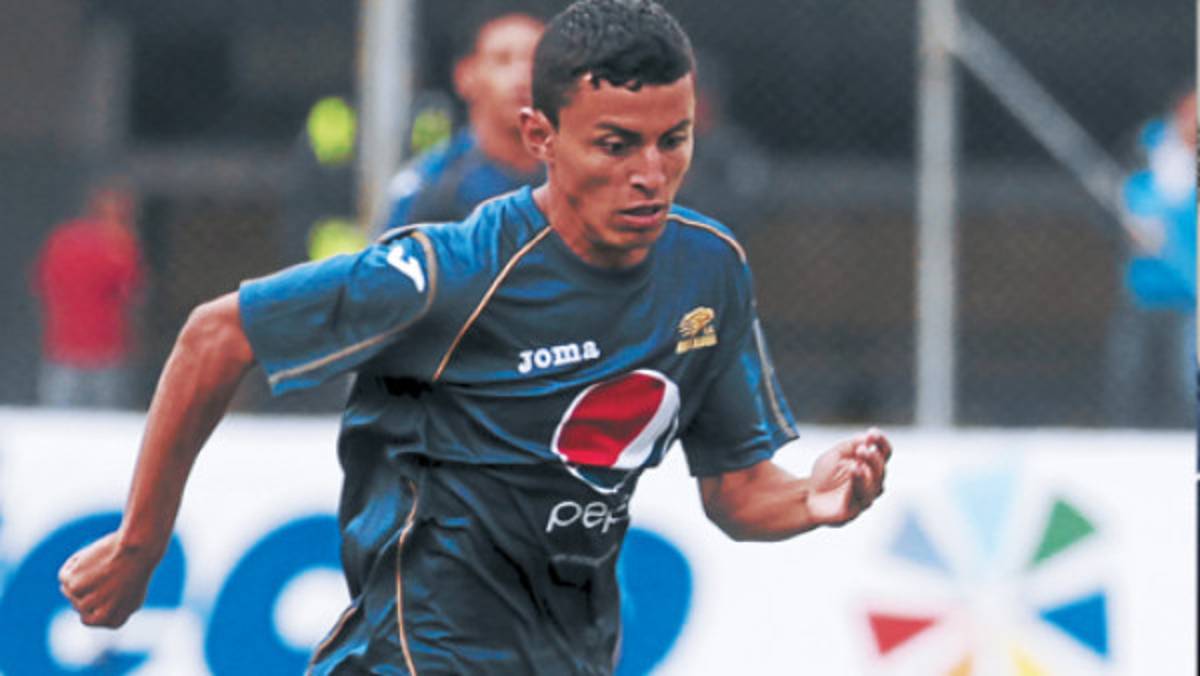 Motagua inicia a consolidar a Bryan 'Piolín” Figueroa
