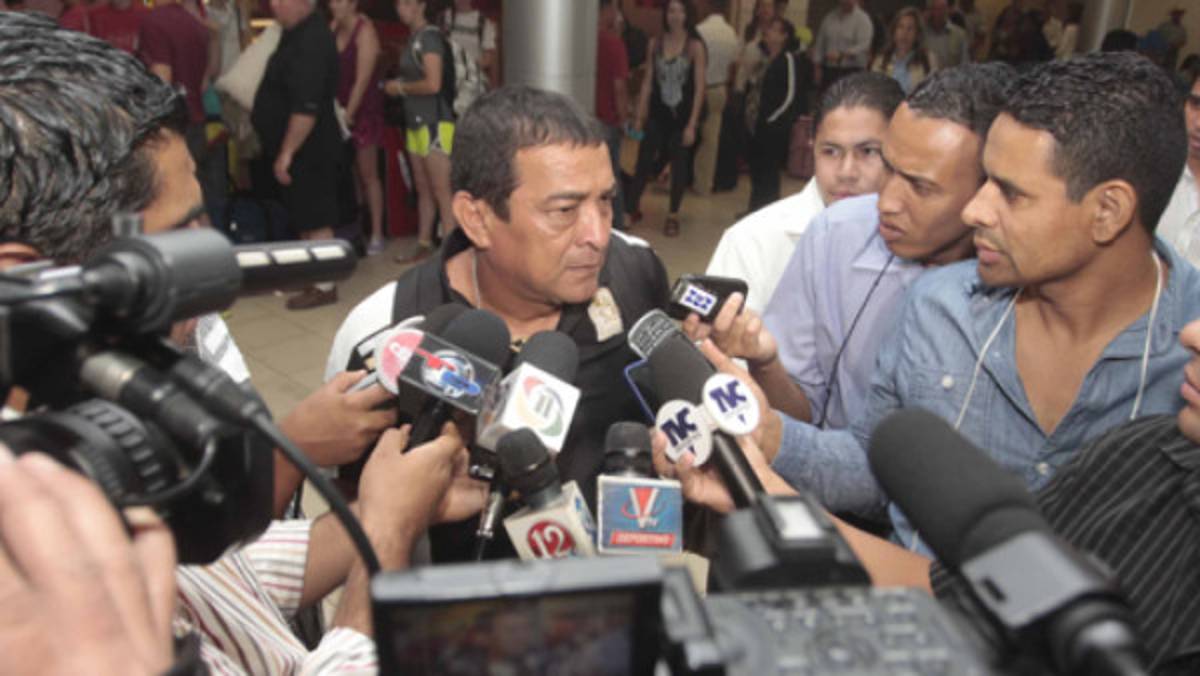 Juan Carlos Espinoza: 'Luis Suárez sabrá corregir las cosas'