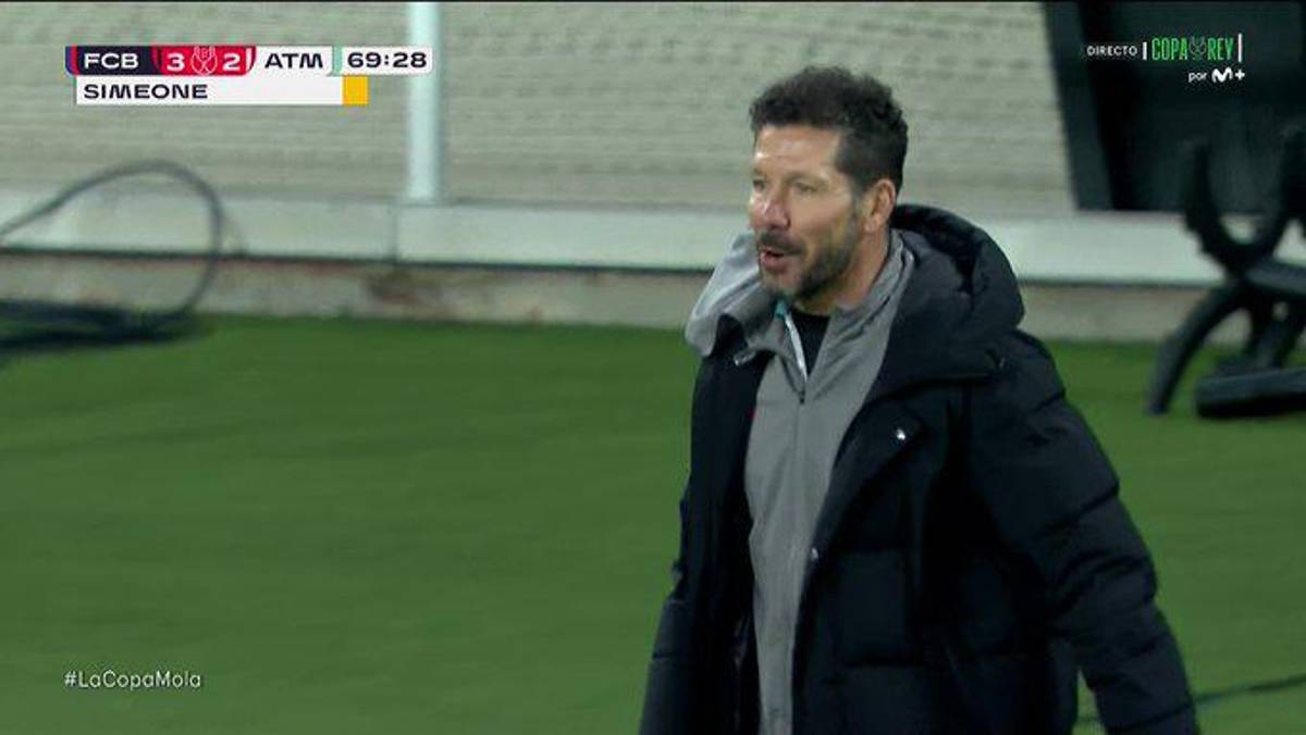 Las polémicas que el VAR no intervino, el festejo del Cholo y el amargo mensaje de Barcelona tras empatar en Copa del Rey