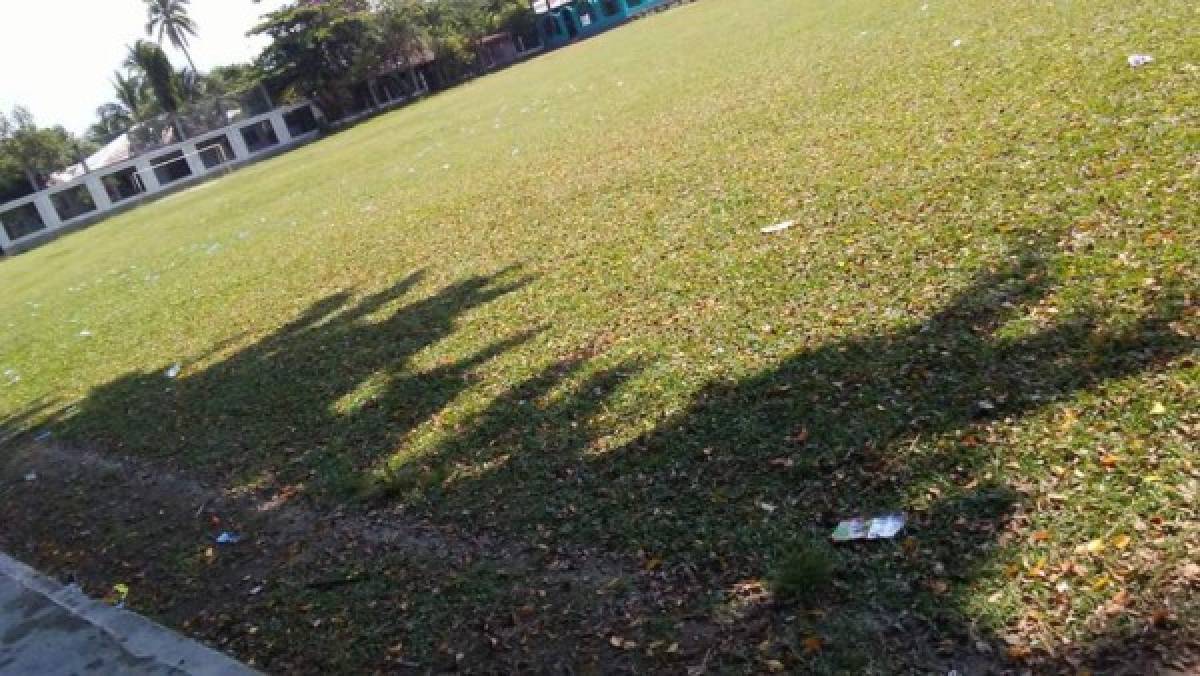 Honduras: Las bonitas canchas donde se juega fútbol burocrático