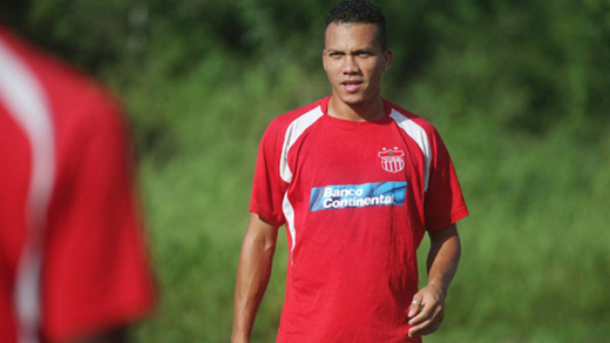 Arnold Peralta: 'Edwin Pavón se comerá sus palabras”