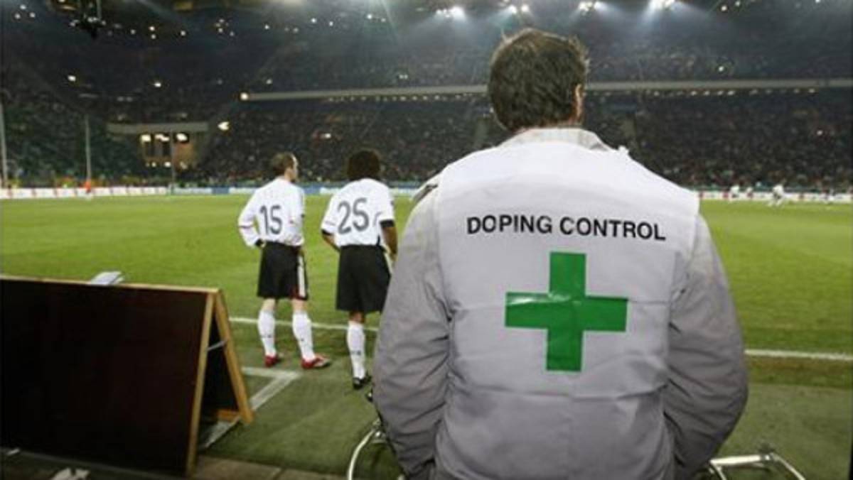 FIFA alerta contra el riesgo de los complementos alimenticios contaminados