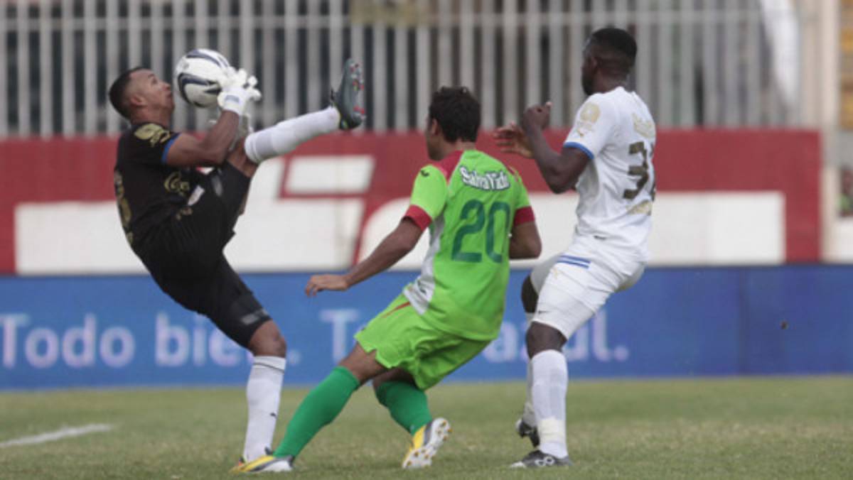 Las tres ocasiones de gol que se 'comió' Marathón ante Olimpia