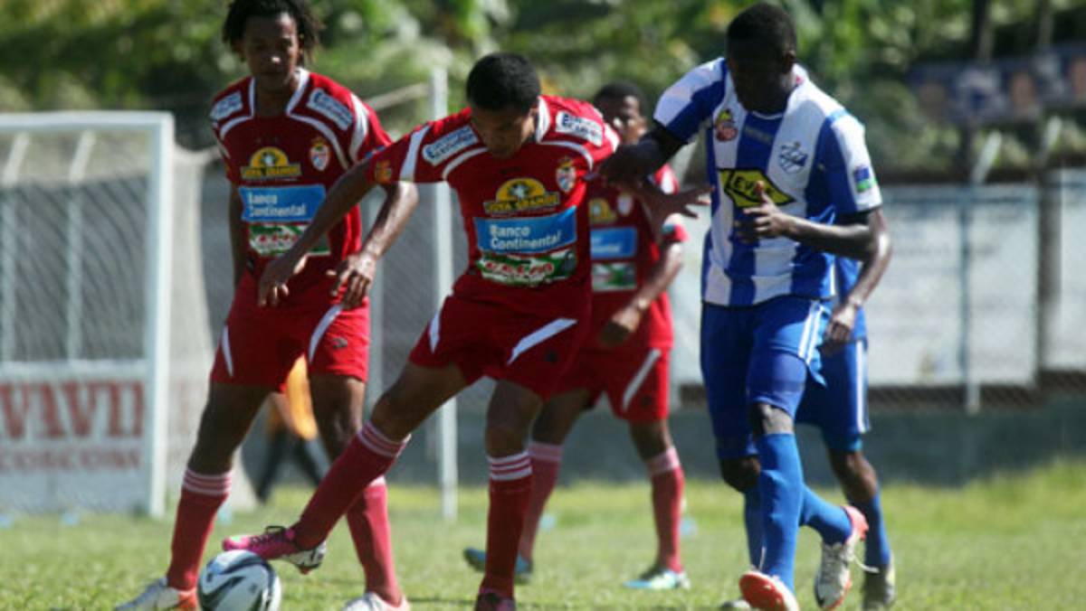 Victoria-Real Sociedad jugarán el miércoles su primer choque