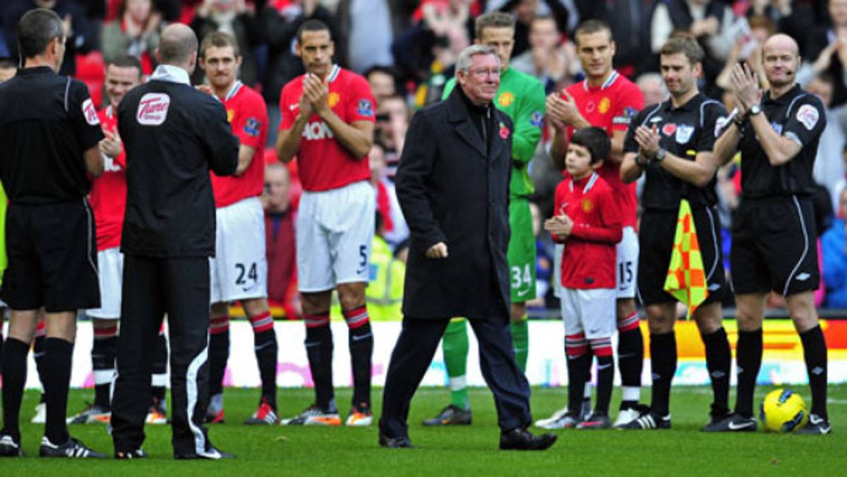 Ferguson cumple 25 años frente al Manchester United