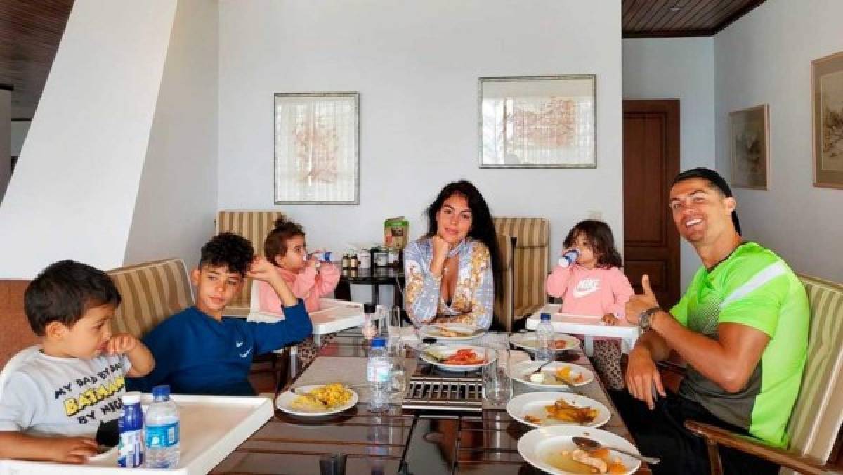 ¡Hasta sus hijos la siguen! La estricta dieta de Cristiano Ronaldo para convertirse en el mejor del siglo