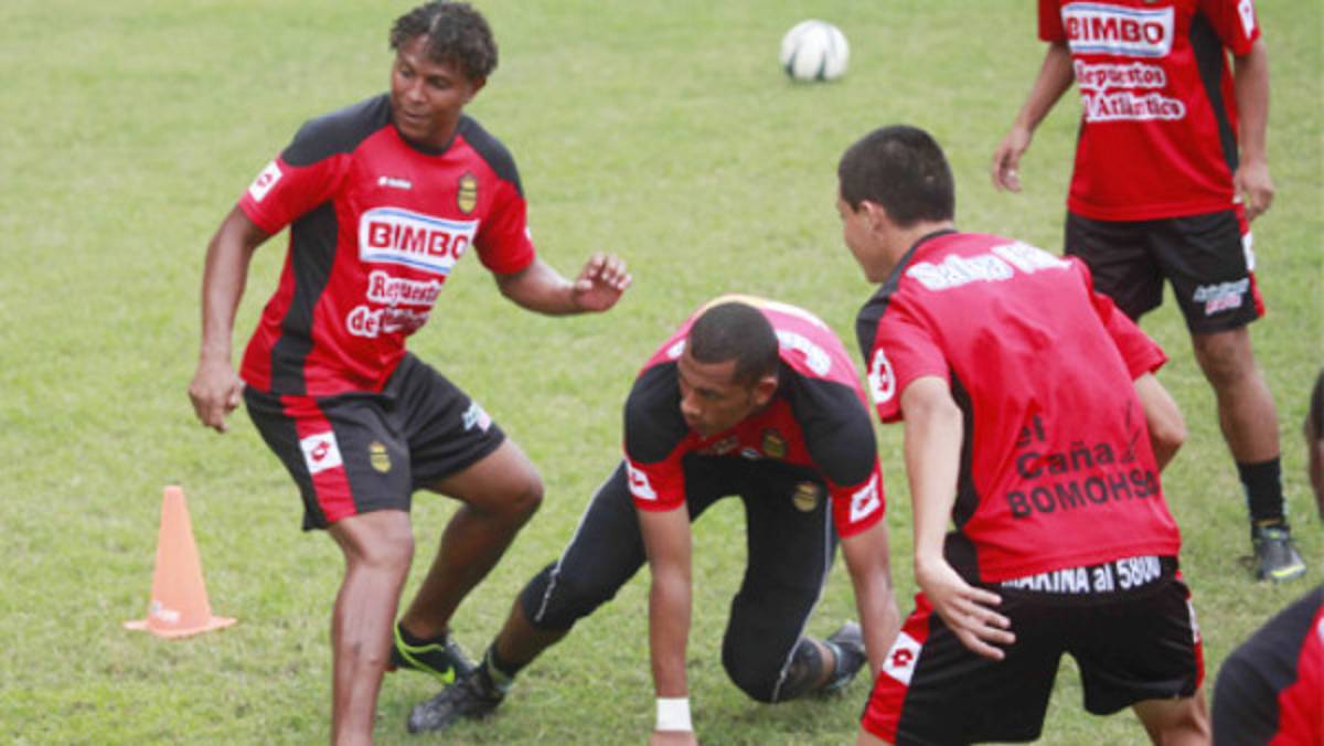 Pavón vuelve a entrenar con Real España