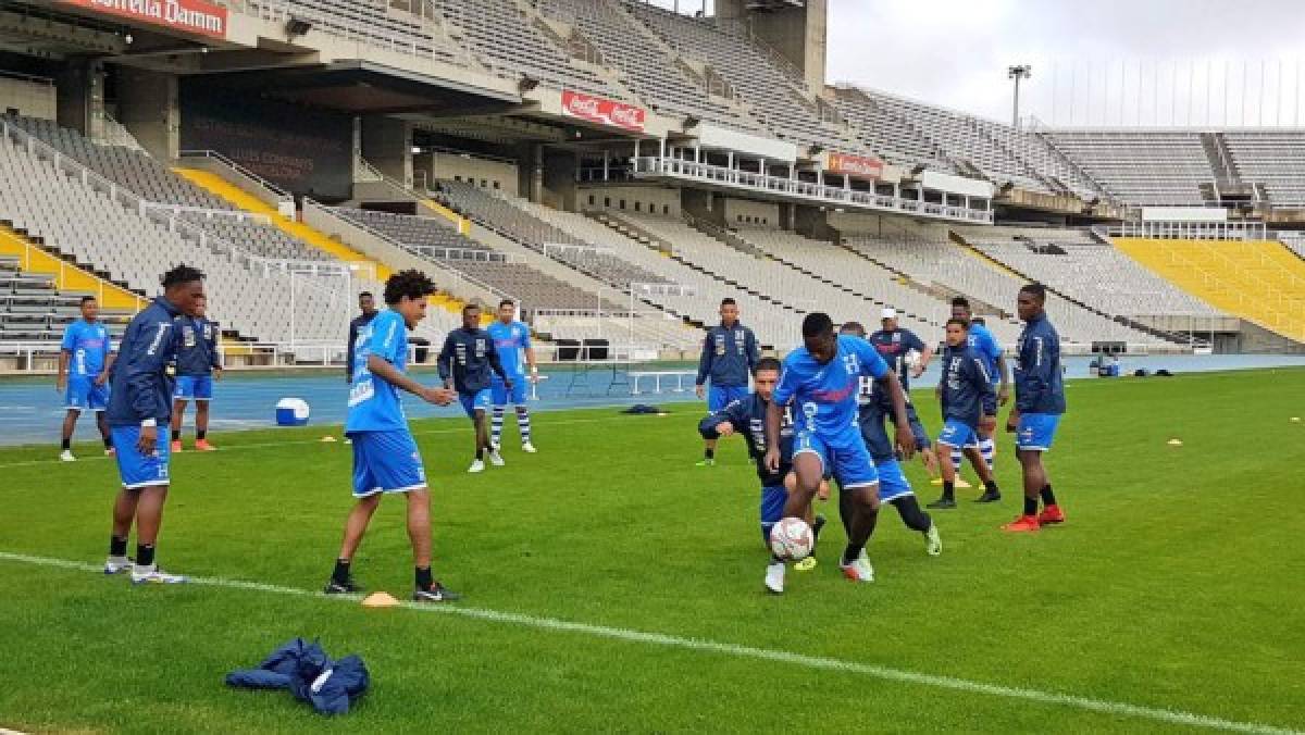 Las imágenes del entreno de Honduras en el Estadio Olímpico en Montjuïc, Barcelona