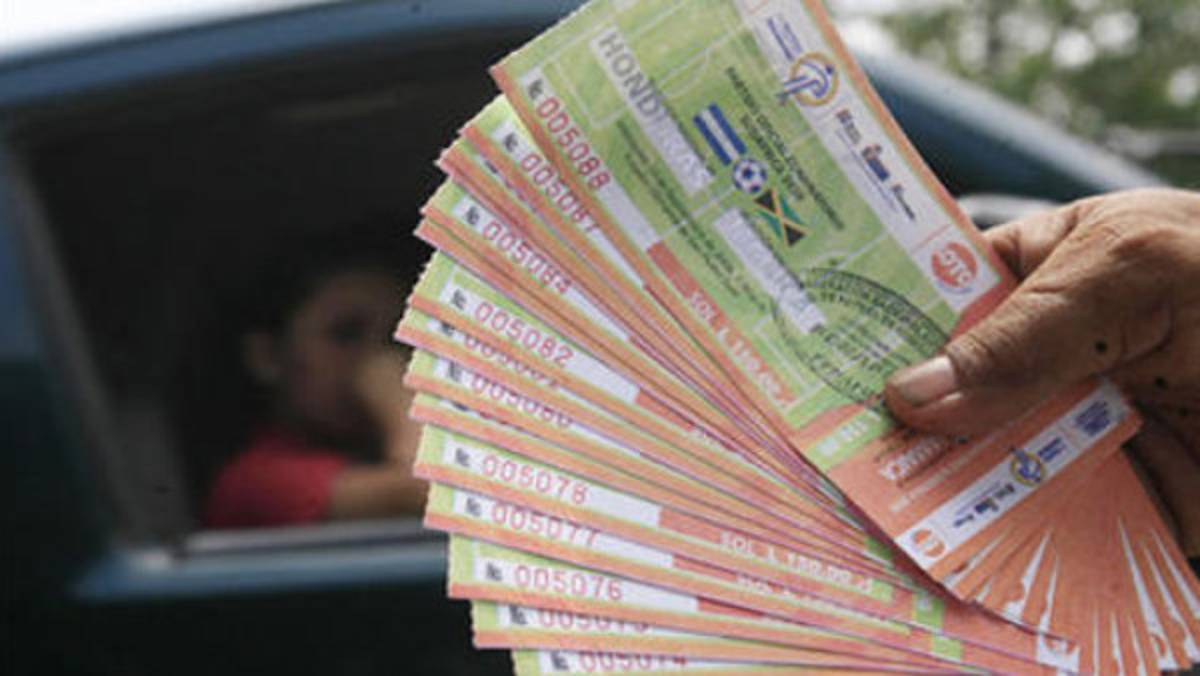 El Honduras-Jamaica se jugará por la noche en Tegucigalpa