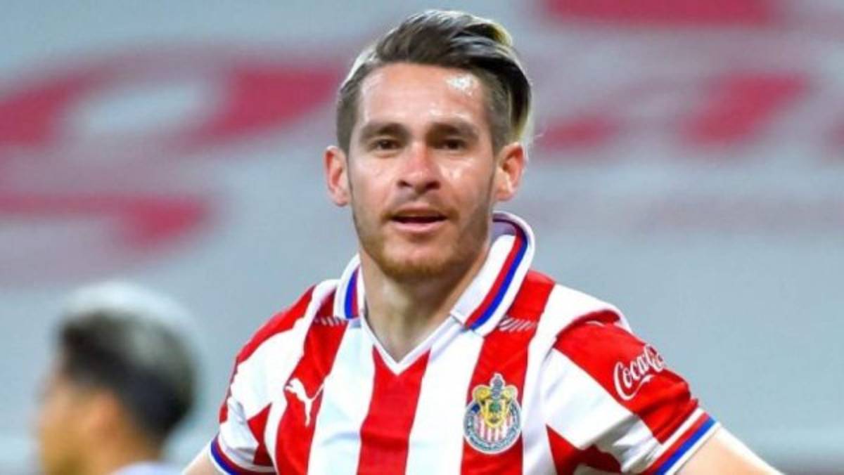 Futbolista mexicano, medallista en los JJOO de Tokio, fue víctima de un secuestro: le robaron su auto y quedó en shock