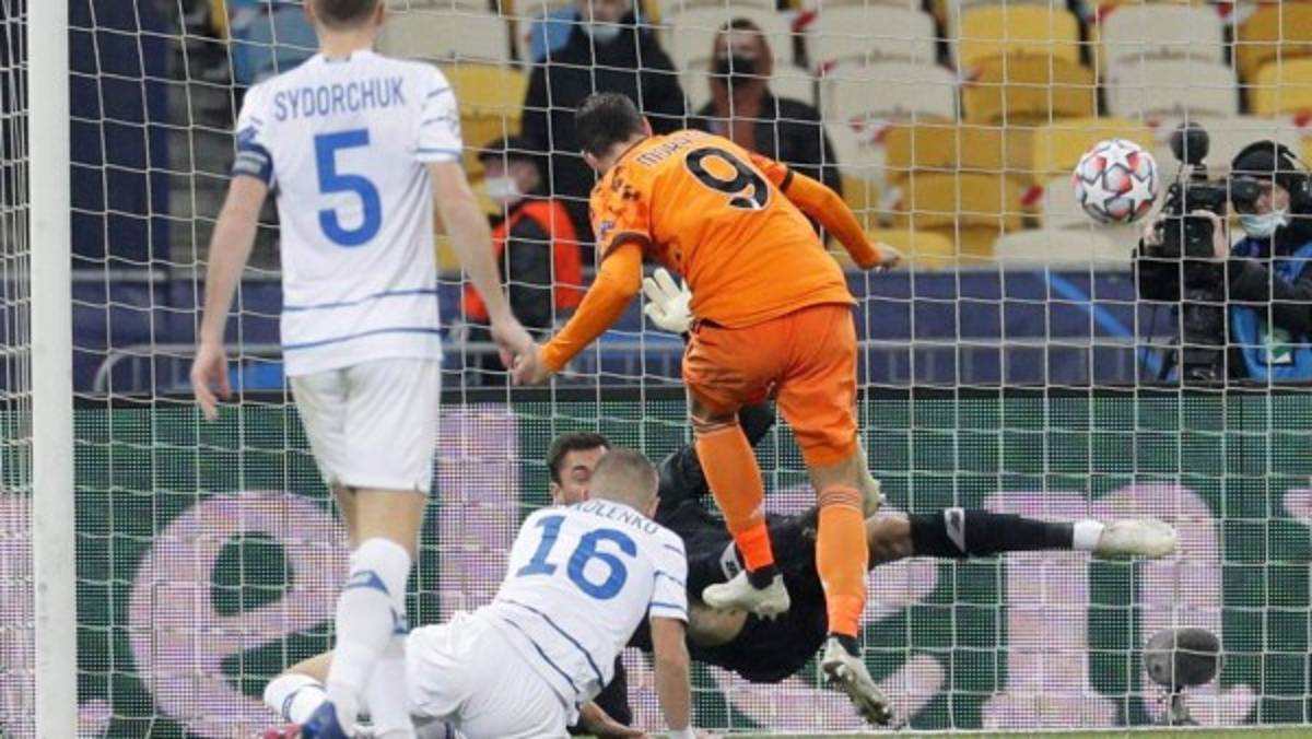 Al descubierto las nuevas cláusulas de los futbolistas: La 'anti-piques', la del covid-19 y otras