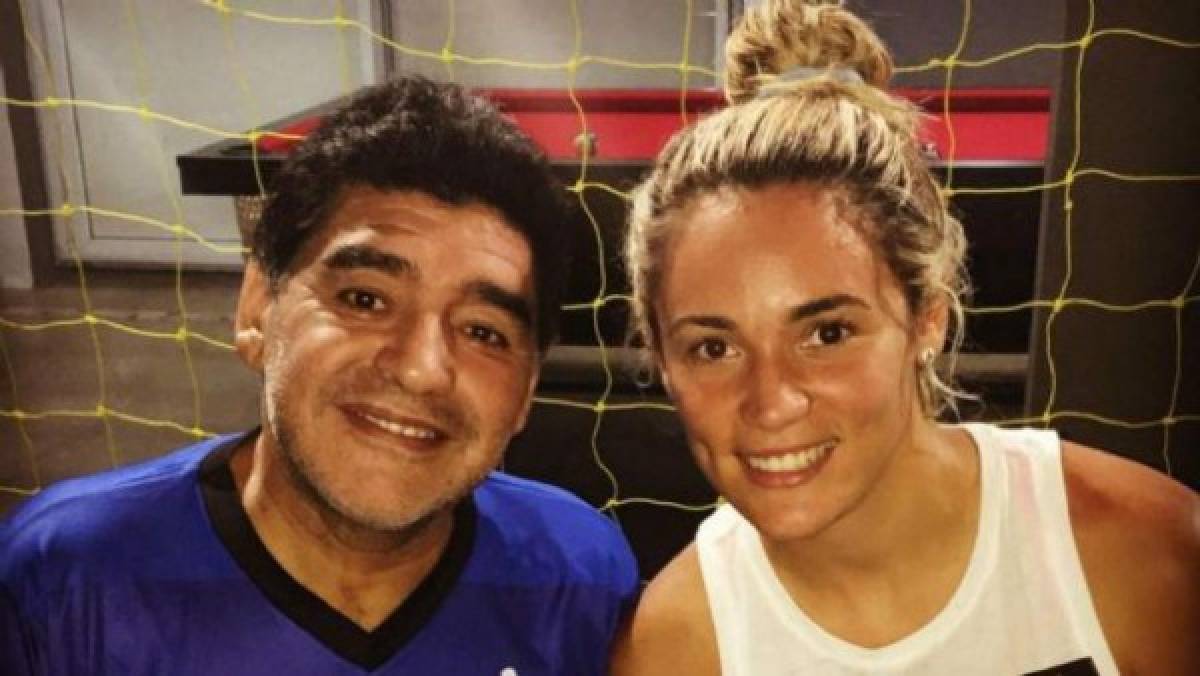 Rocío Oliva, la ex de Diego Maradona que no pudo despedirse y suelta cómo murió el astro argentino