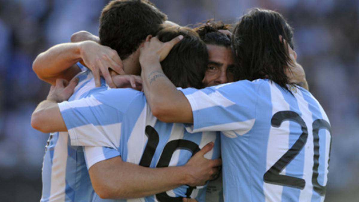 Le estrenan la copa a España