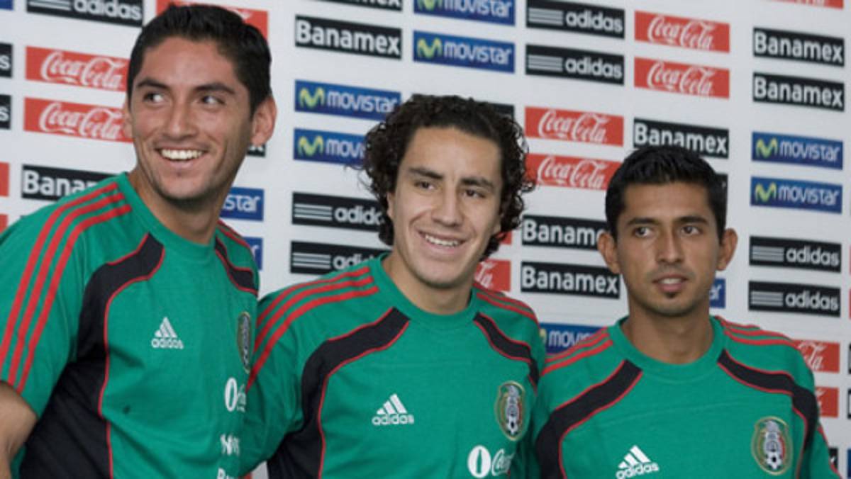 México va por la victoria ante España