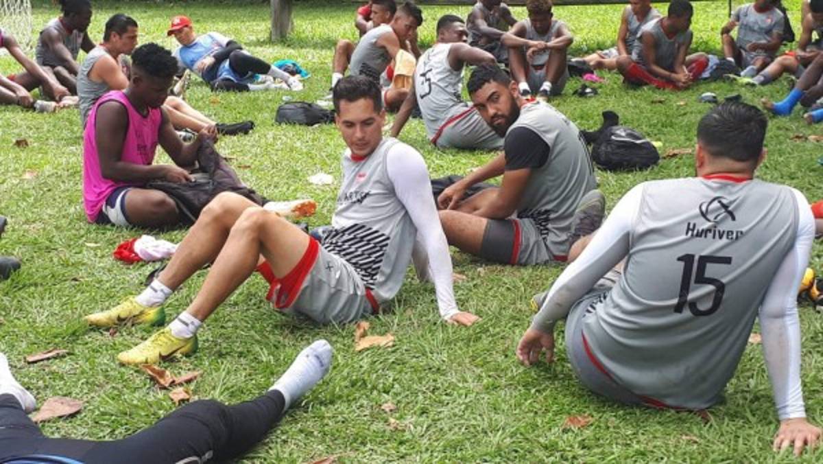 MERCADO: Olimpia cerca de un nuevo fichaje y el Vida se sigue reforzando