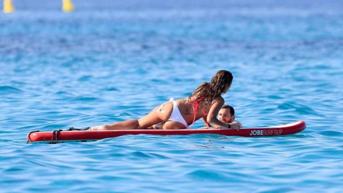 Las fotos más sensuales que se han visto de Rocuzzo antes de convertirse en la esposa de Messi