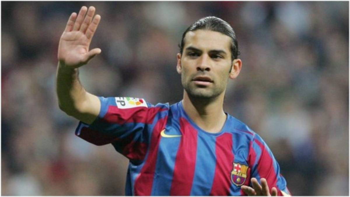 Con un mexicano y Messi: Los mejores compañeros que tuvo Ronaldinho en su brillante carrera