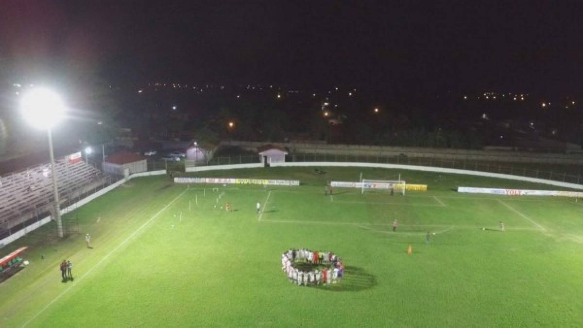 Real Sociedad entrena por la noche probando su debut nocturno en el Francisco Martínez