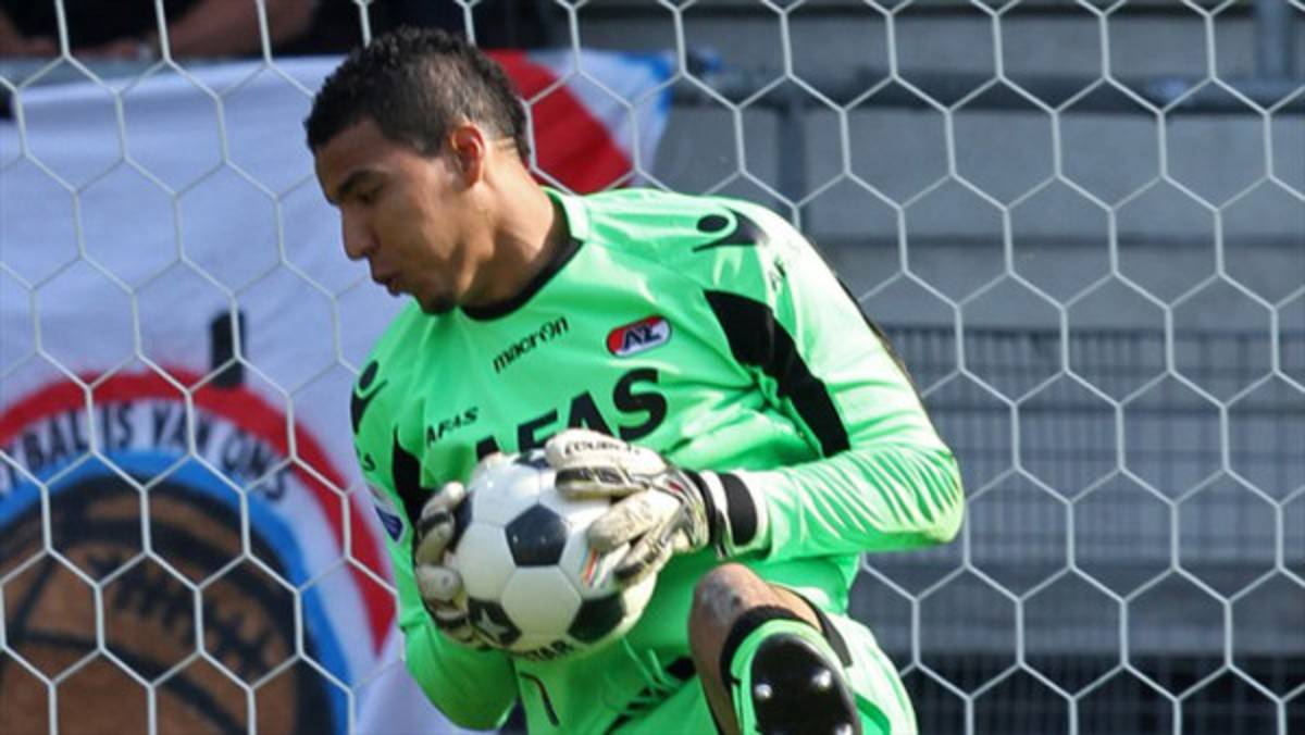 Esteban Alvarado habló sobre la clasificación del AZ Alkmaar en la Europa League