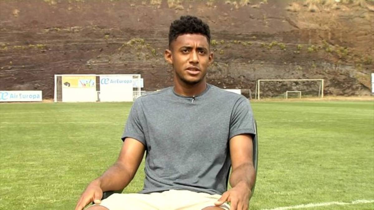 ¡Viernes repleto de fichajes! Real Madrid presenta jugador y Barcelona deja ir a uno gratis