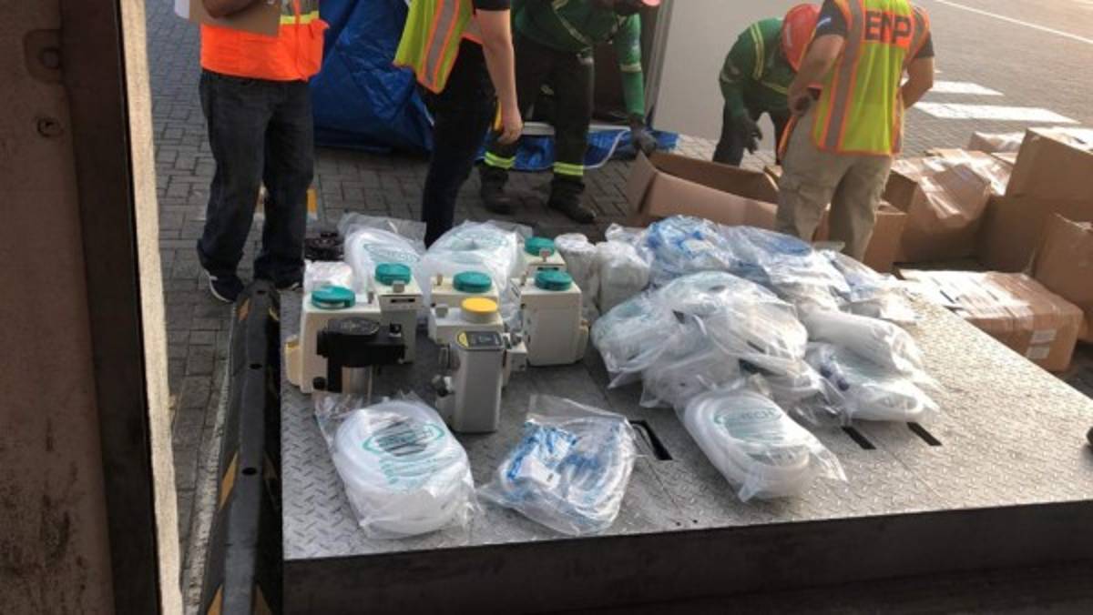 Así se encontraba el equipo médico usado y en mal estado descubierto en los hospitales móviles