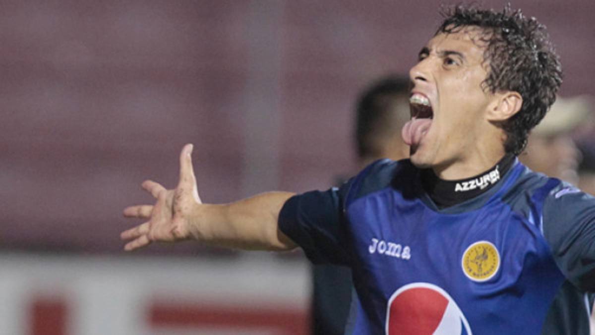 José Varela: 'Estos tres puntos nos meten en la pelea'