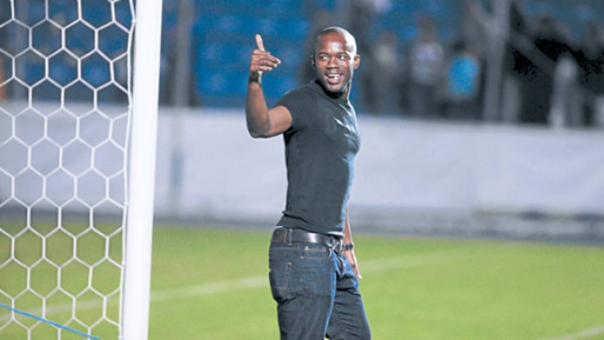 'Estamos listos para encarar la eliminatoria': Osman Chávez